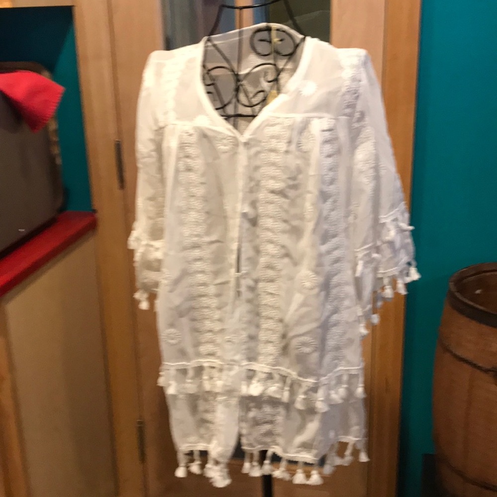 Sheer short sleeve button down blouse sz L
